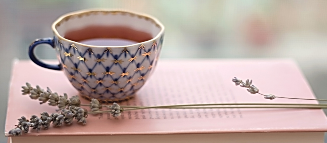 ~1_PINKCUP-BIBLE